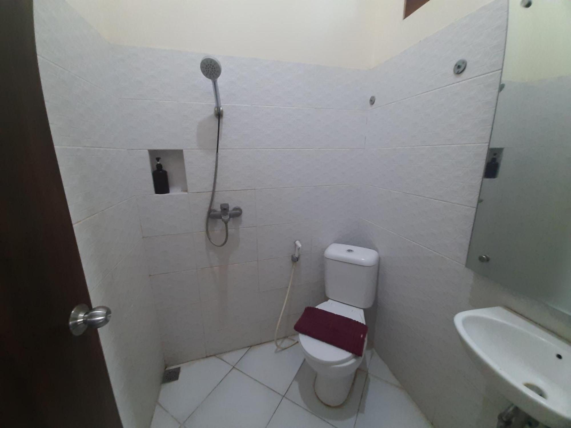 Urbanview Alfiya Hotel Lampung Bandar Lampung Dış mekan fotoğraf