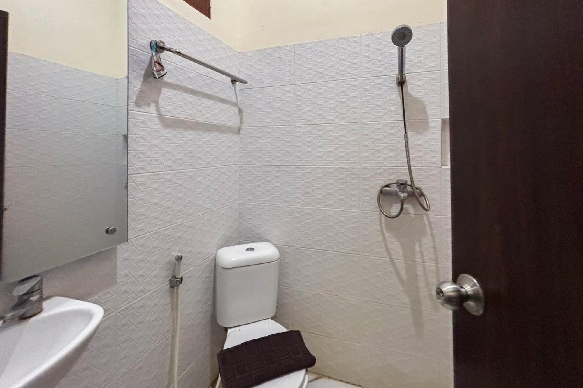 Urbanview Alfiya Hotel Lampung Bandar Lampung Dış mekan fotoğraf